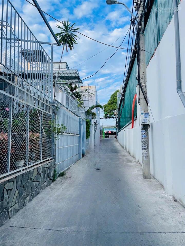 Giá tốt đất hẻm lê hồng phong, phước hải nha trang vị trí đẹp