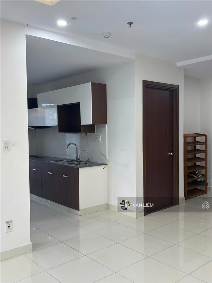 Xoay dòng tiền hạ giá bán gấp căn góc chung cư xh1. dt 70m2 view công viên và sun gruop
căn 2 pngủ