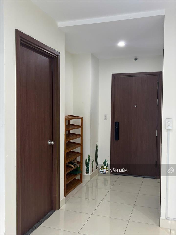 Xoay dòng tiền hạ giá bán gấp căn góc chung cư xh1. dt 70m2 view công viên và sun gruop
căn 2 pngủ