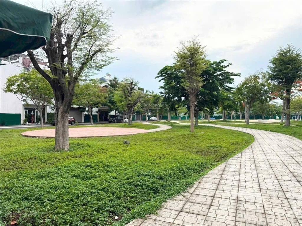 Lô góc hà quang 2 đối diện công viên, chỉ 73tr/m 151,8m lô góc ngã tư cực đẹp đối