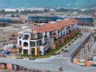 Charmora city  sun nha trang
căn liền kề, áp góc trục chính d6, trục di sản rộng 20m
 dt đất