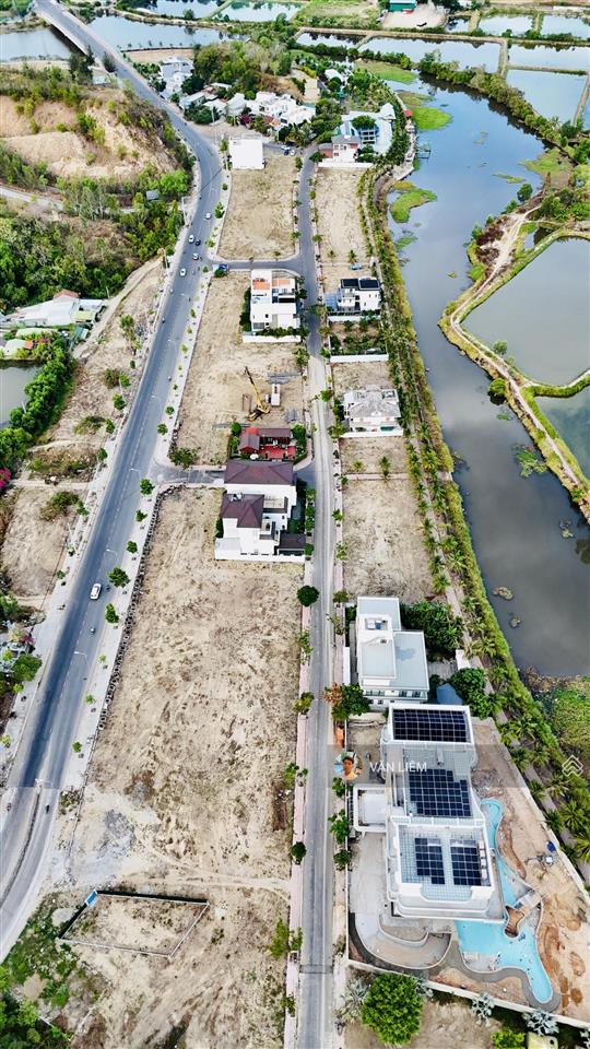 Bán lô kề góc để xây ở biệt thự tại kđt ven sông tắc  river park 300m2. vị trí đất biệt thự hướng