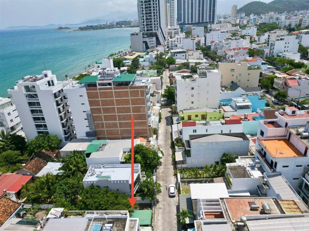 Đất gần biển bắc nha trang ngang gần 10m, cơ hội đầu tư hiếm. gần đường dương hiến quyền