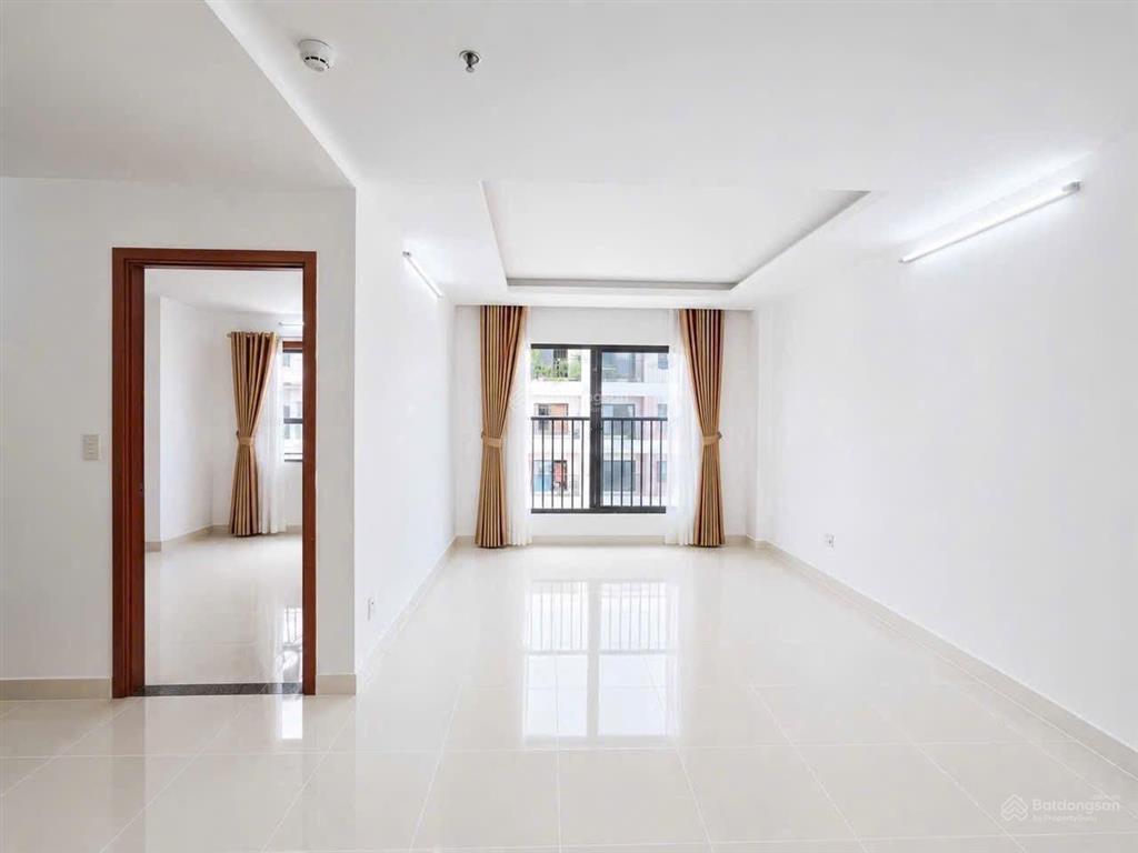 Bán gấp căn hộ xh2 vcn phước long chỉ 2,48 tỷ diện tích 64,2m2 2pn view công viên