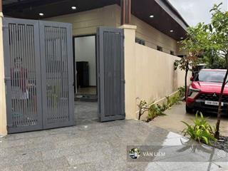 Cho thuê nhà nguyên căn tđc hòn rớ 1 căn góc, diện tích sàn 90m 2 phòng ngủ 2 wc có