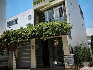 Cho thuê nhà mặt tiền hòn rớ giá 13tr/th  nam nha trang  dt 82,9 m2 (ngang 5,25m)  thiết kế
