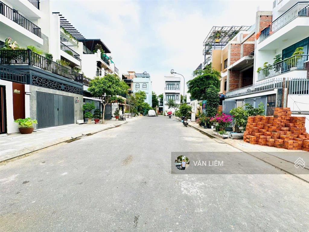 Bán nhanh lô đẹp gói 5 mỹ gia. vị trí đẹp, gần công viên, khu dân cư hiện hữu.