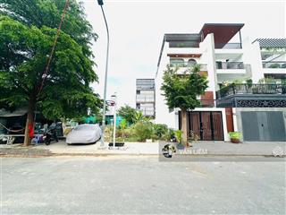 Bán nhanh lô đẹp gói 5 mỹ gia. vị trí đẹp, gần công viên, khu dân cư hiện hữu.