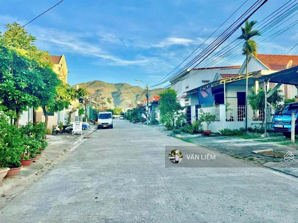 Bán lô đất tái định cư diên toàn  diên khánh chỉ 2,57 tỷ diện tích 120m2 ngang 6m đường rộng