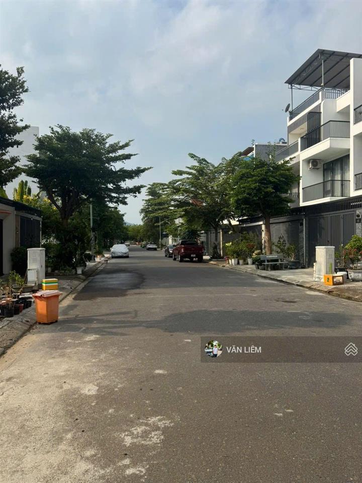 Bán lô gói 5 kdt thái hưng
diện tích  100m2 lô sạch đường nội bộ 82.
đường hiện trạng 14m hướng tâ