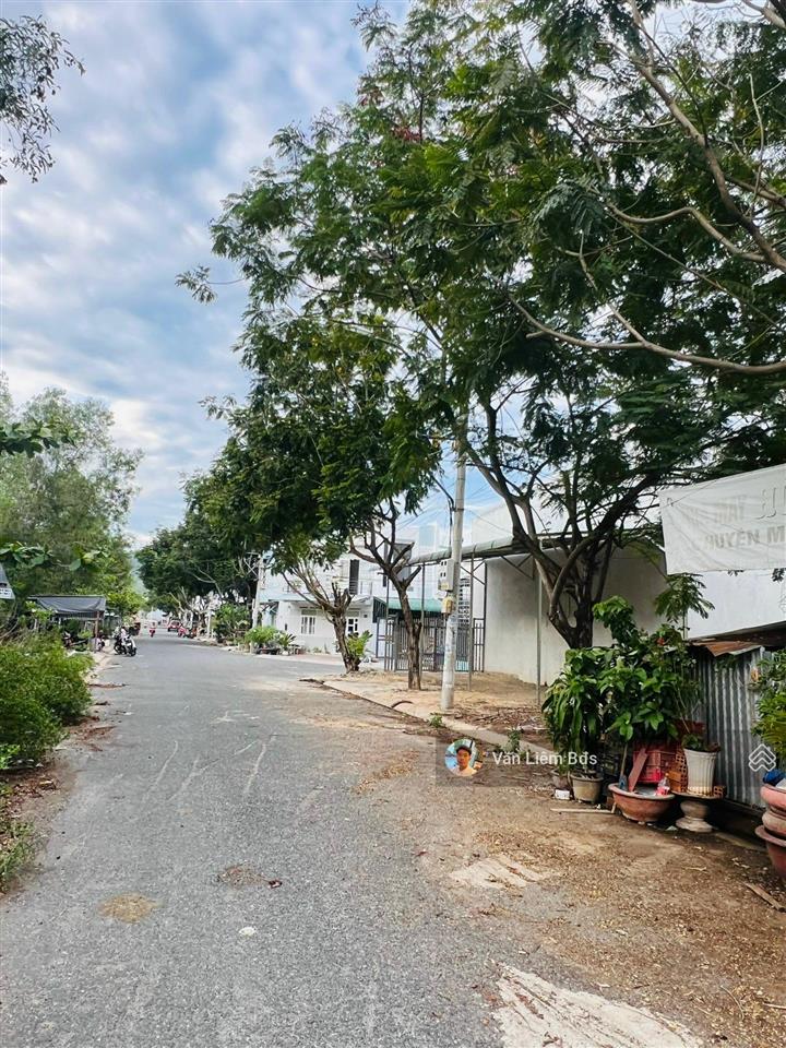 Bán đất khu tái định cư đất lành, vĩnh thái, nha trang  giá bán 2 tỷ 800 tr (bao sang tên)