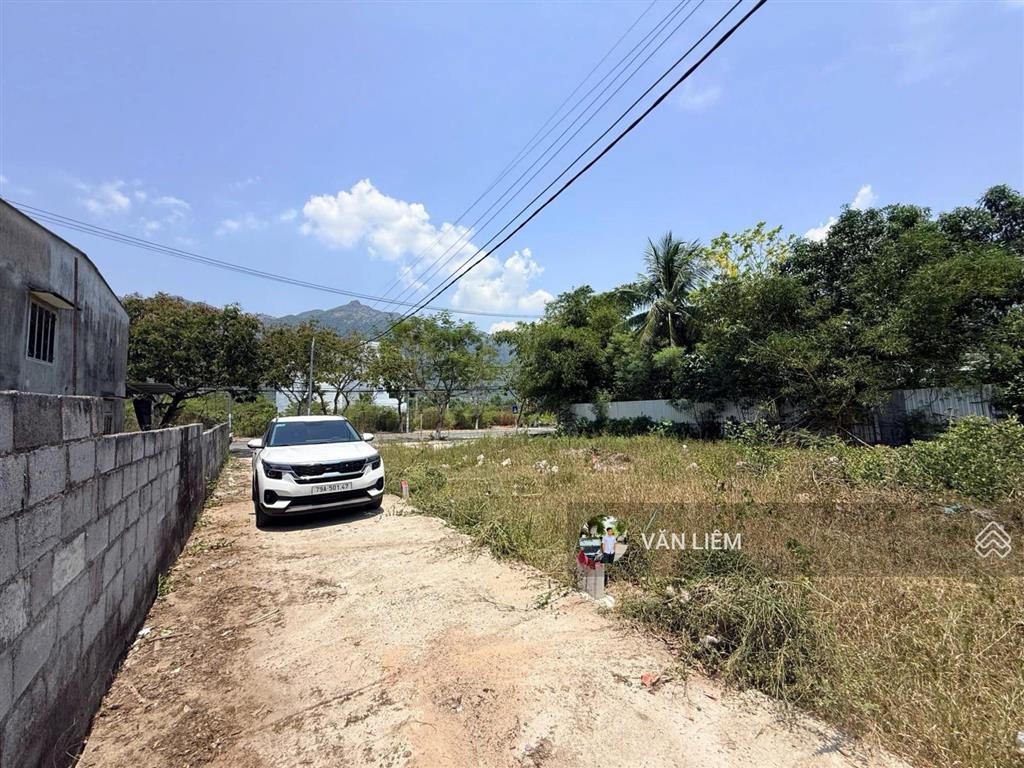 Đất phước lợi giá chỉ 2,3 tỷ vị trí đẹp khu nam nha trang