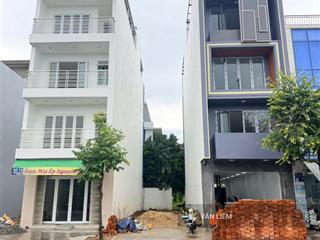 Lô đẹp kinh doanh mặt tiền đường thích quảng đức  vcn phước long 1  vị trí đẹp