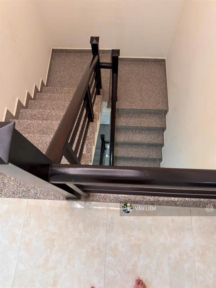 Bán nhà 3 tầng khu đô thị phước long a (có sổ hồng)  giá 9,2 tỷ  diện tích 96,9 m2 (ngang 5m)