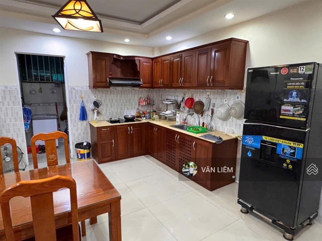 Bán nhà 3 tầng khu đô thị phước long a (có sổ hồng)  giá 9,2 tỷ  diện tích 96,9 m2 (ngang 5m)