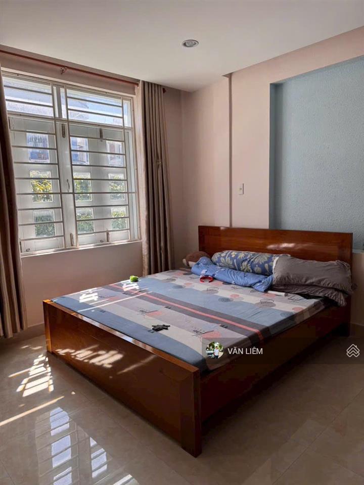 Bán nhà 3 tầng khu đô thị phước long a (có sổ hồng)  giá 9,2 tỷ  diện tích 96,9 m2 (ngang 5m)