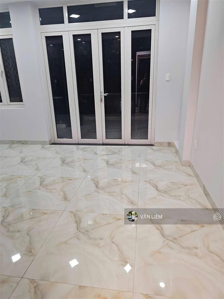 Cho thuê nhà mới, đẹp, thoáng mát tại mỹ gia gói 5  giá 15tr/th