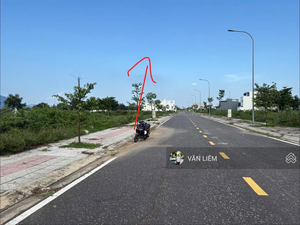 Hot hot chủ giảm giá cực sốc
kđt nam sông cái
đường ngô gia tự rộng 16m
lk 03, lô sạch đẹp
dt  150