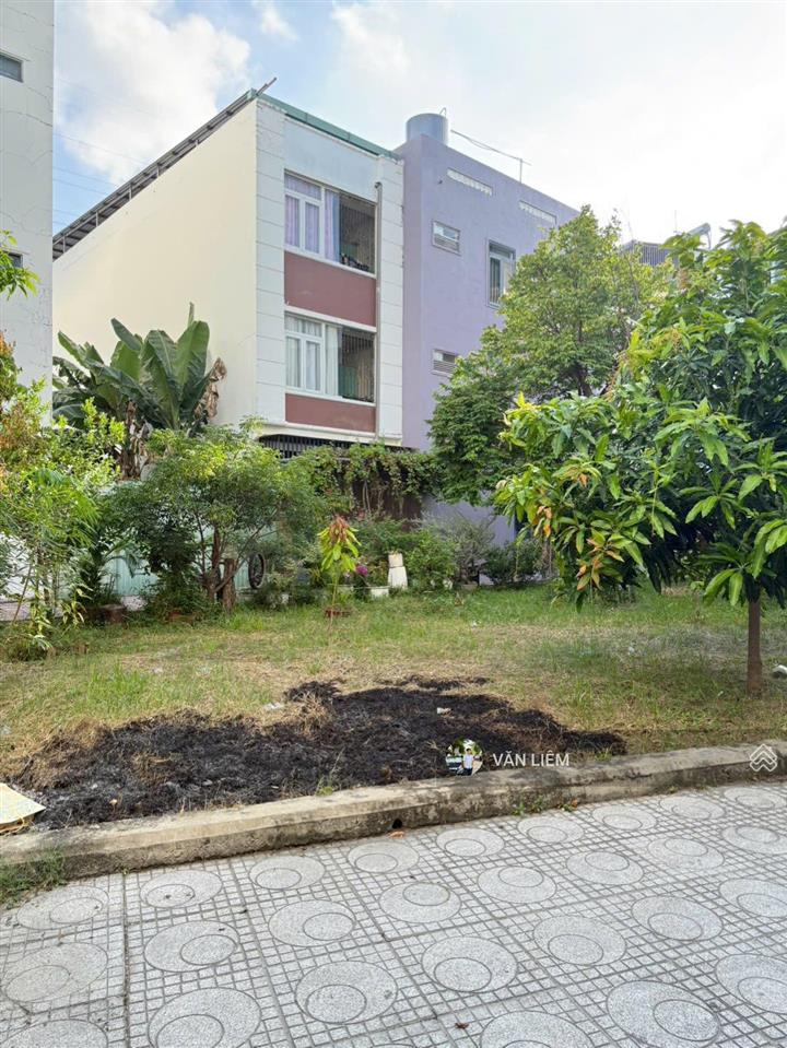 Hà quang 2 đất 2 mặt tiền trước sau, đối diện công viên chỉ 5,9 tỷ!