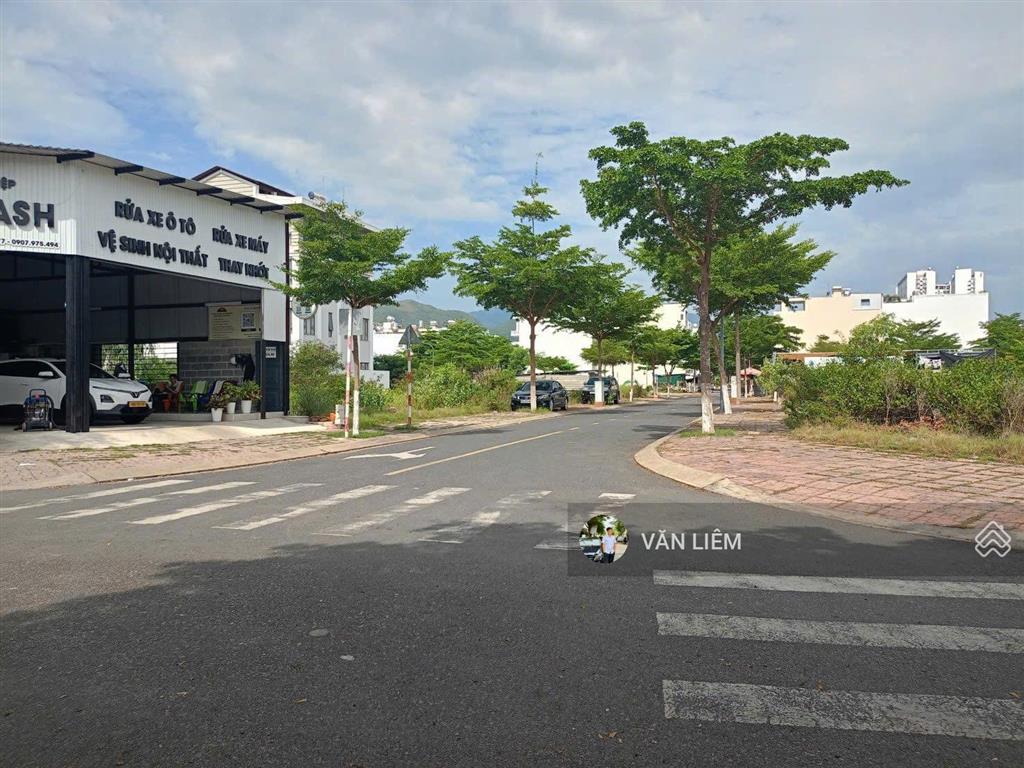 Lô đất biệt thự mipeco cách biển chỉ 600m, diện tích 234m2, ngang 13m, hướng đông nam