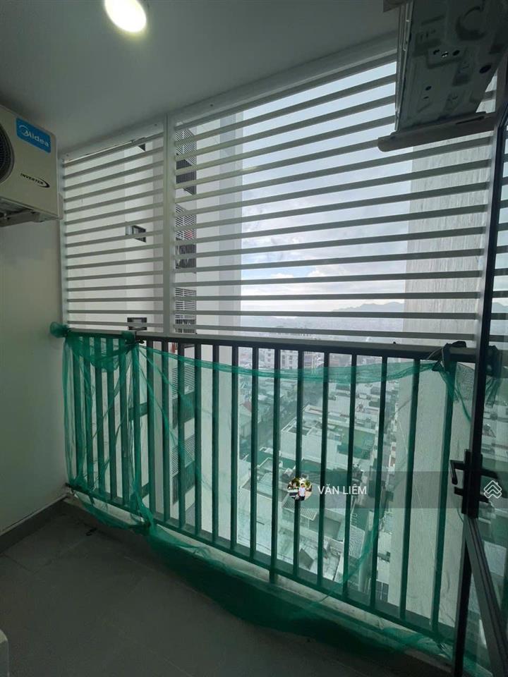 Hạ còn 3 tỷ  căn góc 2pn 2vs ct4 vcn phước hải
diện tích  66m2 (dt tim tường 71m2) ban công đô