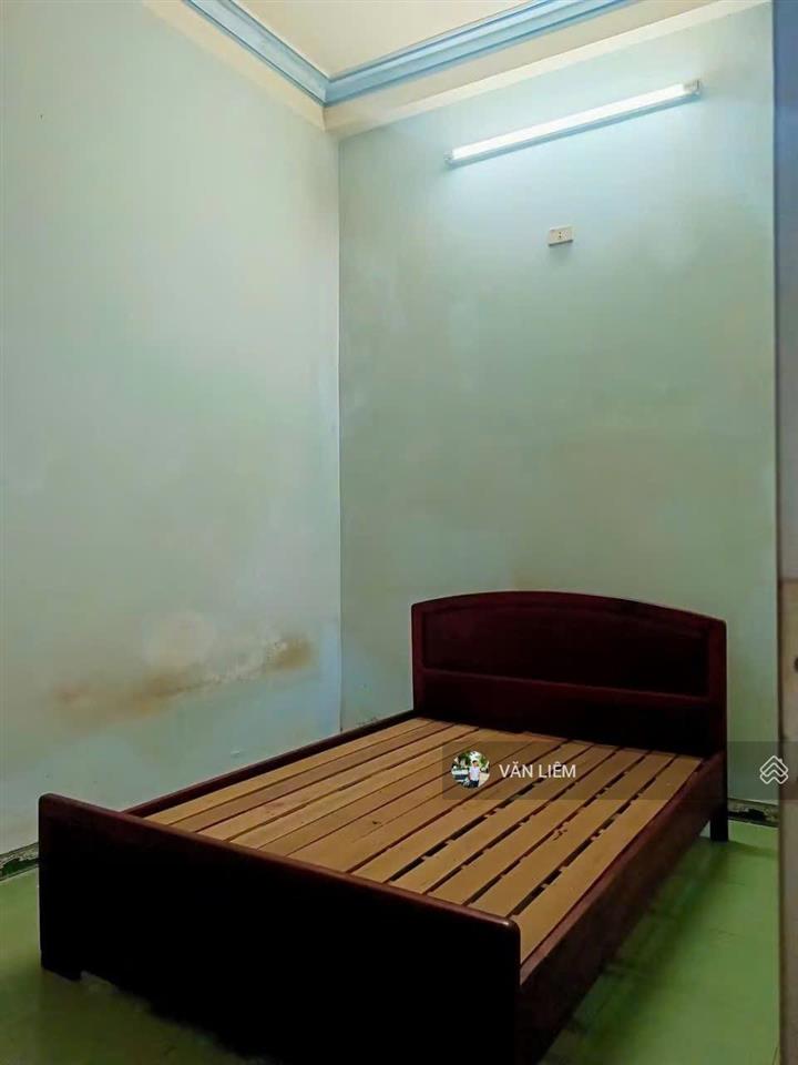 Cho thuê nhà 1 trệt 2 lầu hòn rớ 90m8 triệu vị trí cạnh ngã 4, thuận tiện sinh hoạt, phù