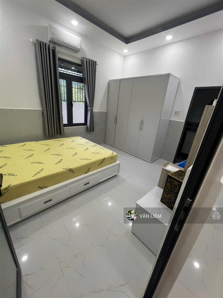 (8 triệu) cho thuê nhà nguyên căn phước đồng dt gần 300m2 gồm 2pn 3wc 1p khách 1 bếp wc riêng