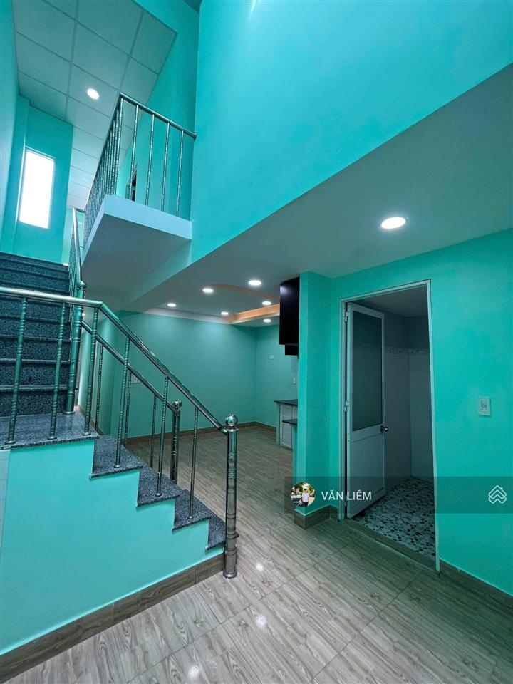 Cho thuê nhà gác lửng mới hòn rớ 2 nhà mới, sạch sẽ, thoáng mát 4 phòng ngủ