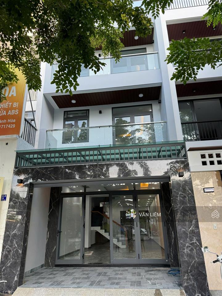 Cho thuê nhà ở kinh doanh 3 tầng khu phước long đường số 28