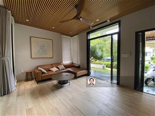 Cho thuê biệt thự lucasta khang điền, full nội thất đẹp đường rộng 20m