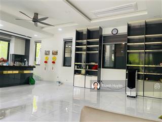 Cho thuê biệt thự valora kikyo nhà đẹp sân vườn rộng 3 phòng ngủ