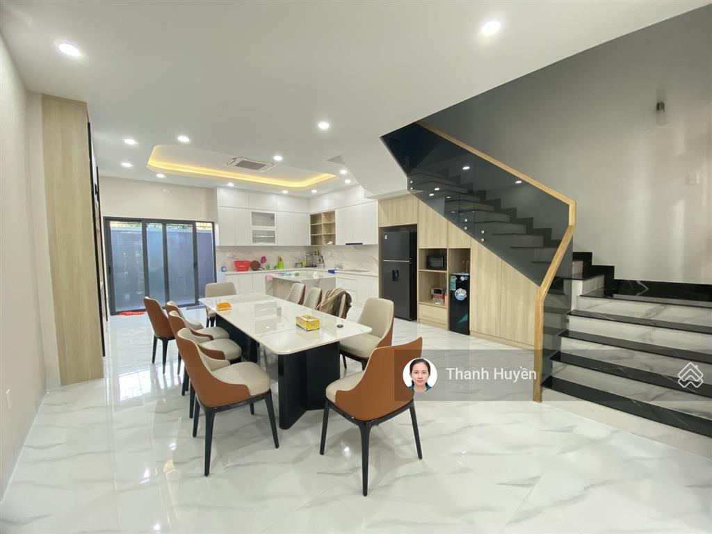 Nhà verosa khang điền nội thất hiện đại  mới 100% siêu đẹp  huyền 0909 394 ***