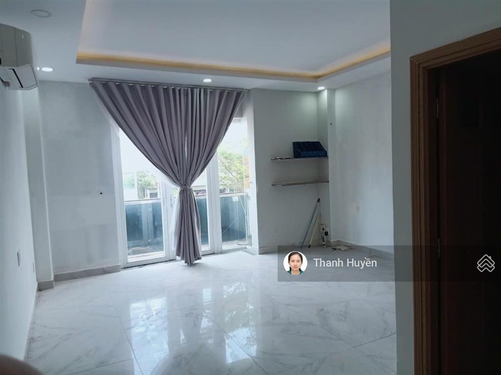 Cho thuê nhà mặt tiền đường liên phường chỉ 26 triệu