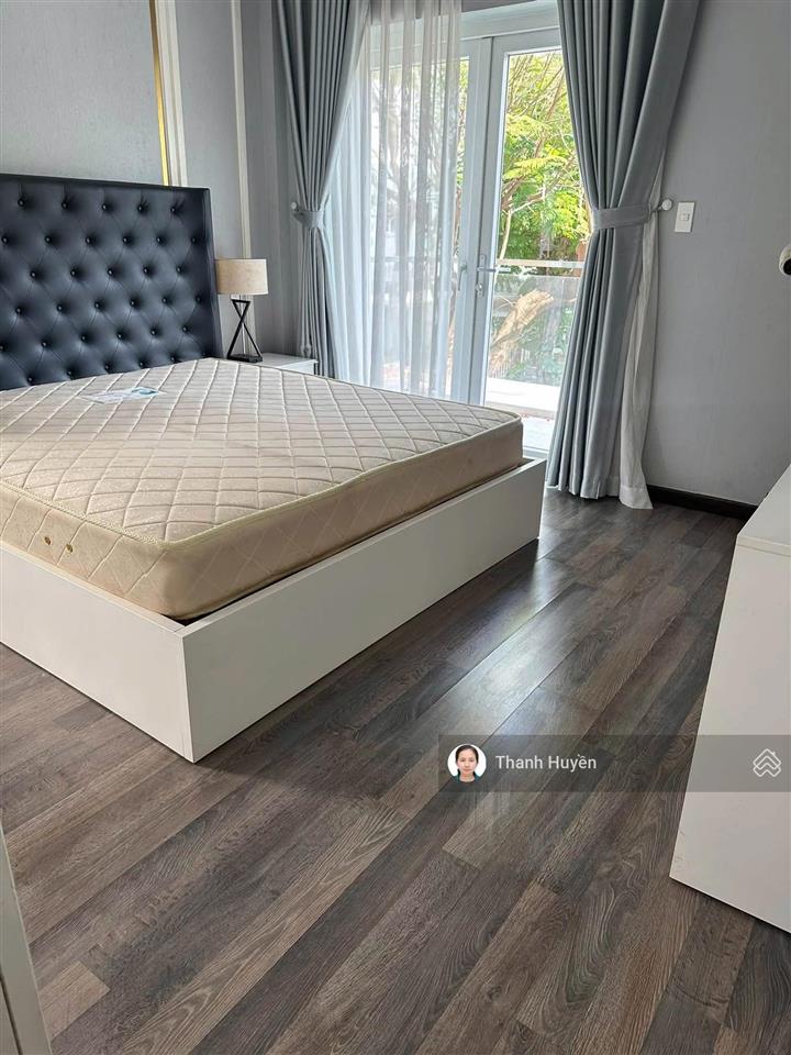 Biệt thự dt 300m2 melosa khang điền chỉ 35 triệu