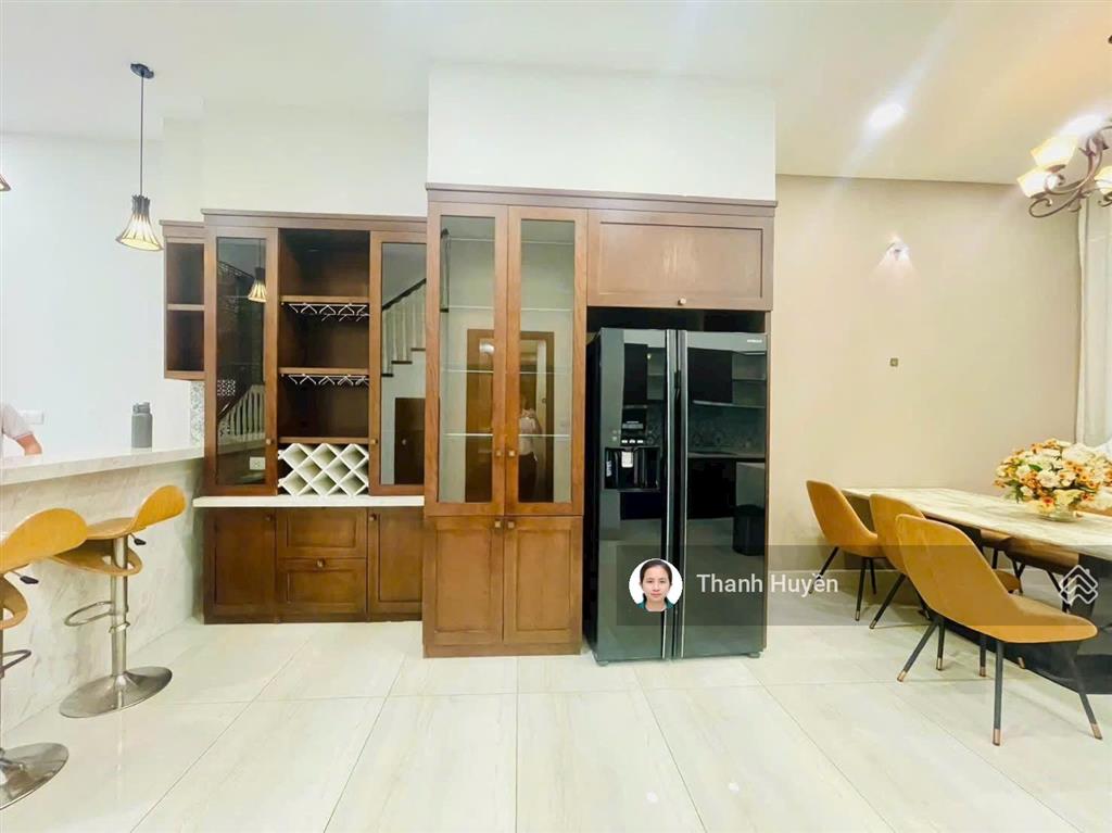 Cho thuê căn góc đẹp full nội thất, 35triệu/th,  0909 394 ***