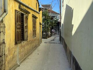 Đất đối diện chợ vĩnh hải, gần biển hòn chồng