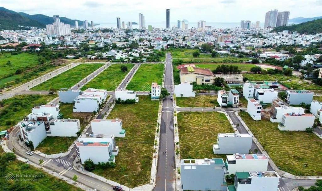 Đất khu đô thị nam vĩnh hải đường 11m