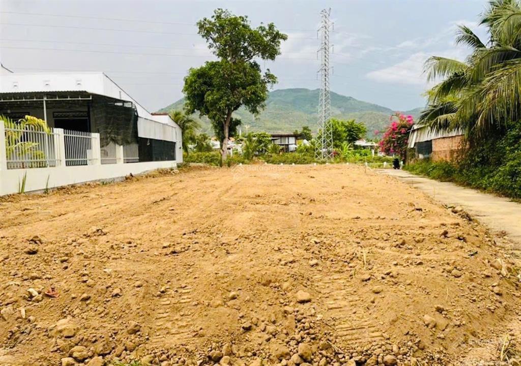 Đất view bờ kè vĩnh phương, lô đất 3 mặt tiền đẹp