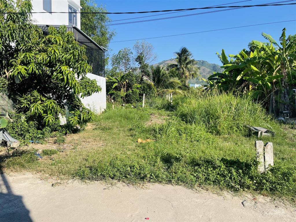 Đất diên an cách đường 23  10 chỉ 100m