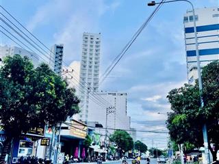 Khách sạn gần biển trần phú  nha trang