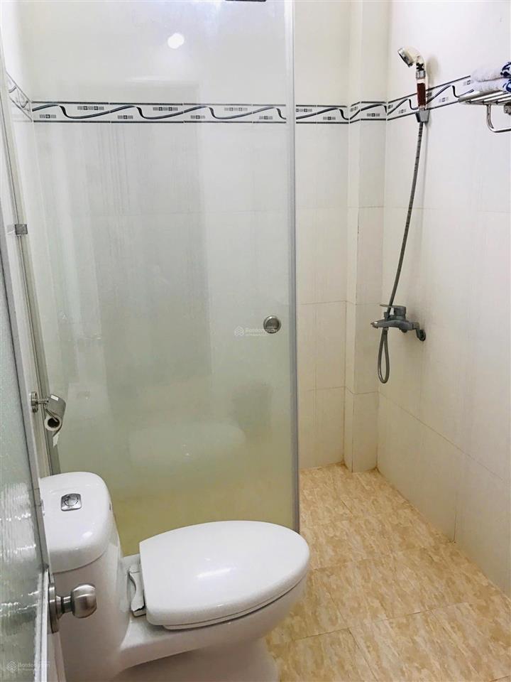 Khách sạn gần biển trần phú  nha trang