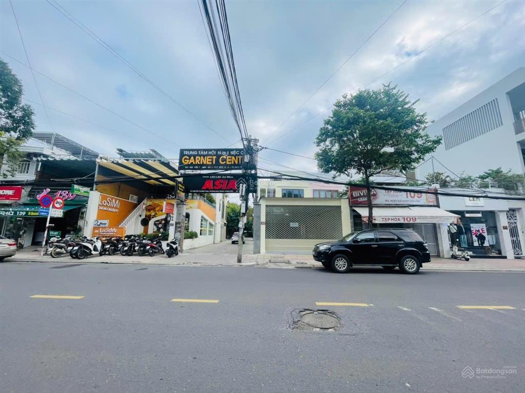 Nhà mặt tiền nguyễn thị minh khai gần biển nha trang
