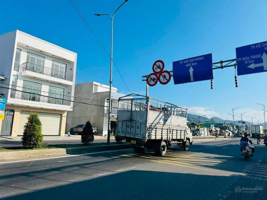 Đất mặt tiền trung tâm diên khánh, vị trí thuận lợi kinh doanh
