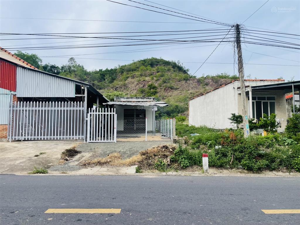 Nhà đường tỉnh lộ 7  ninh hoà
