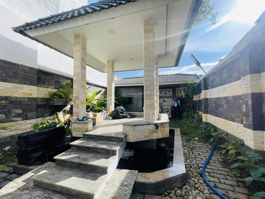 Biệt thự nha trang cách biển chỉ 5km, giáp khu tái định cư ngọc hiệp