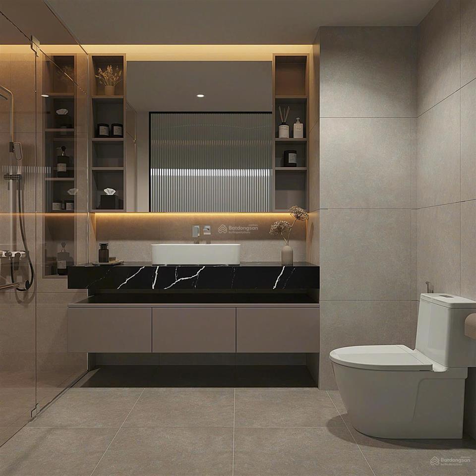 Chính chủ chuyển công tác cần bán căn hộ cao cấp 123,5m2 tại cc golden palm 2pn2vs, giá 18,5 tỷ