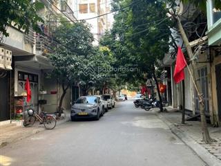 Chính chủ cần bán nhà riêng 30m2 chiến thắng