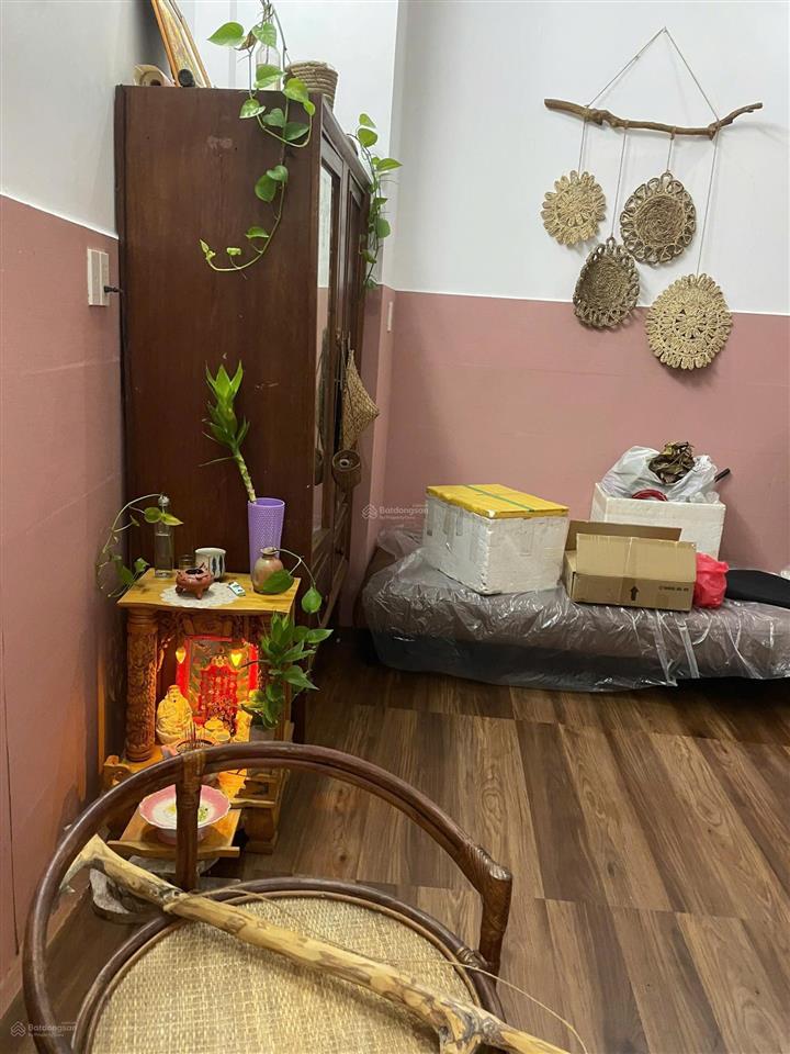 Nhà shr quận 12 giá chỉ 2,2 tỷ, 1 trệt 1 lầu, nhà đẹp dọn vào ở ngay, cực hiếm khu hiệp thành