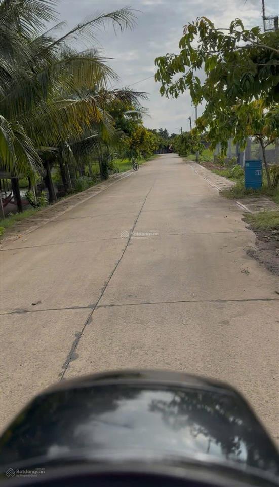 Bán 2.572m² đất tân phú trung. phủ hồng toàn bộ. chỉ 2,6 triệu/m²