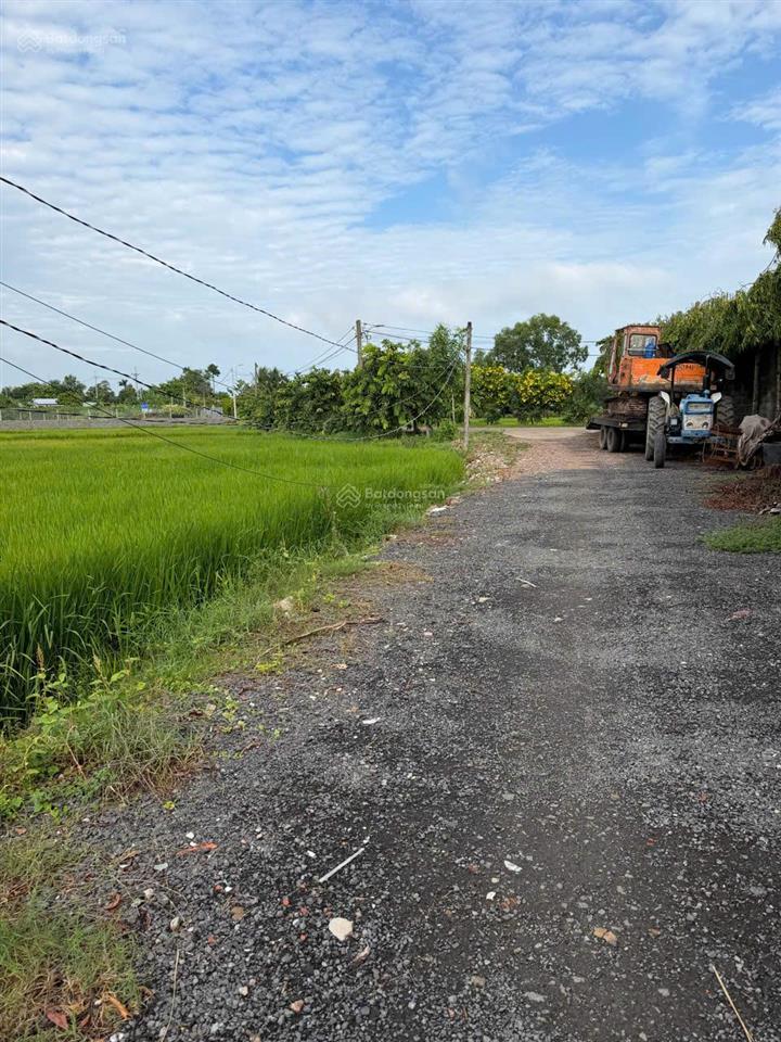 Bán 2.572m² đất tân phú trung. phủ hồng toàn bộ. chỉ 2,6 triệu/m²
